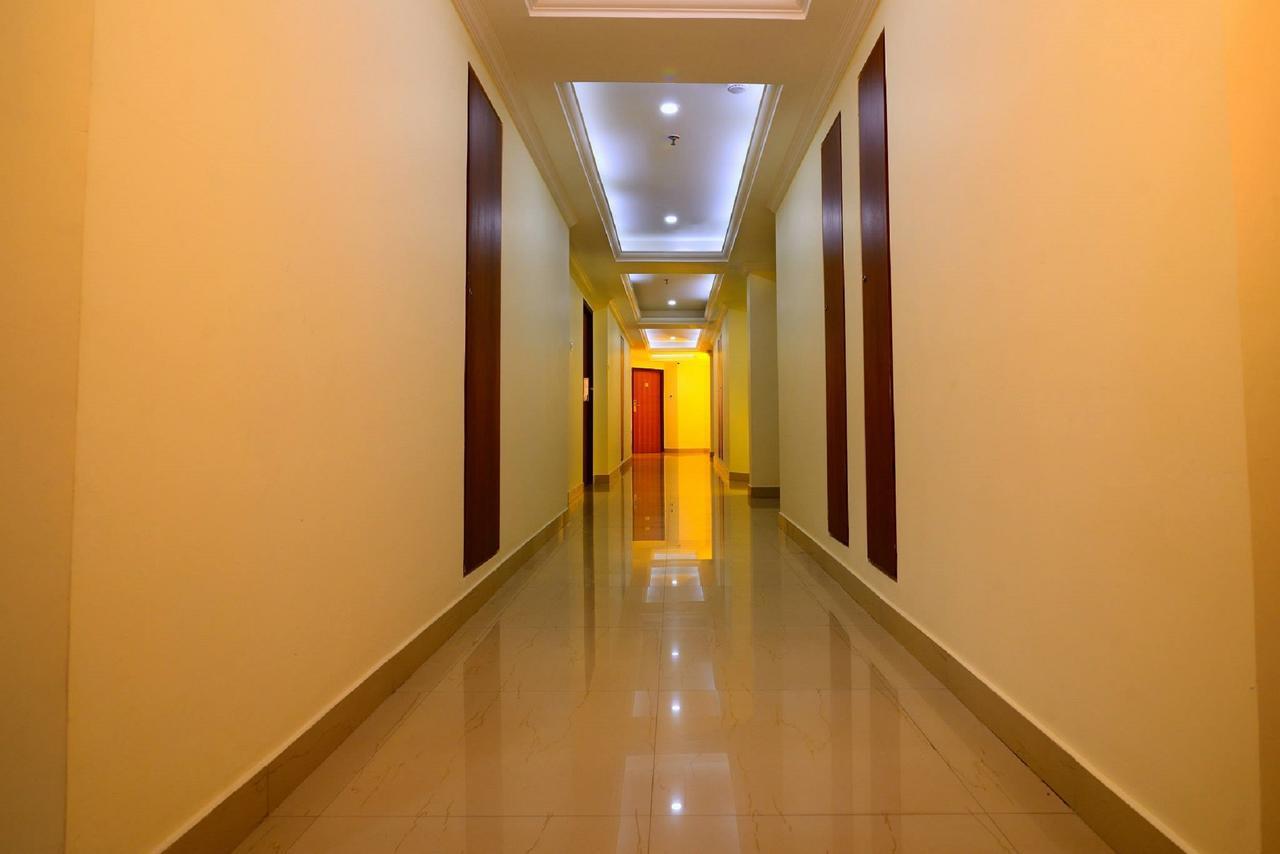 Sps Kingsway Hotel Thiruvananthapuram Exterior photo
