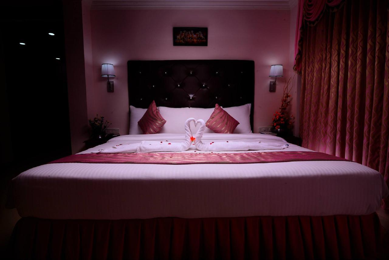 Sps Kingsway Hotel Thiruvananthapuram Exterior photo