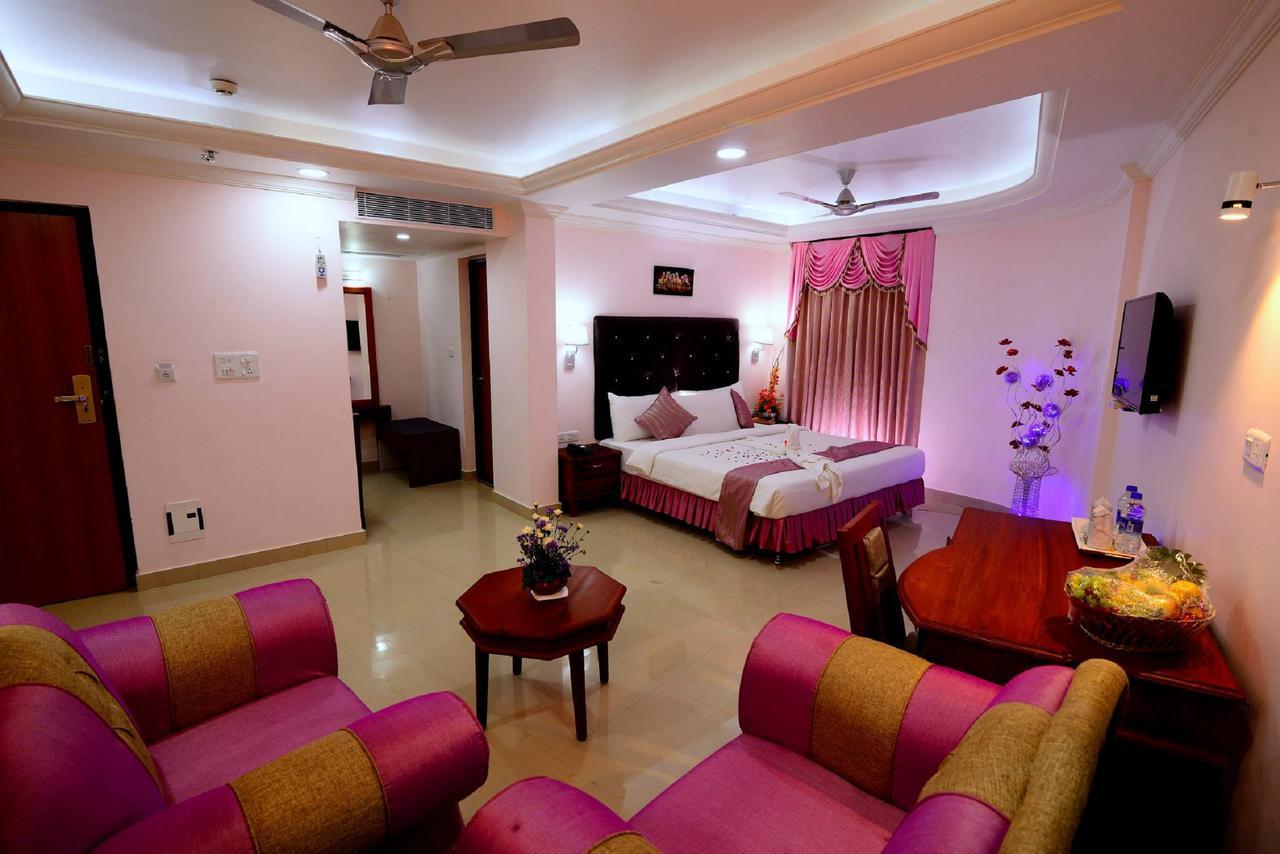 Sps Kingsway Hotel Thiruvananthapuram Exterior photo